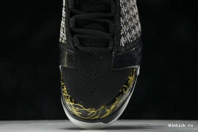 Room 23 Jordan Trophy Black 0806